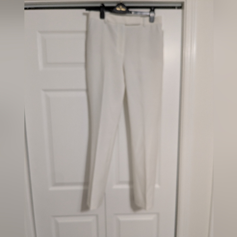 White House Black Market - Size 8 straight leg Pants.